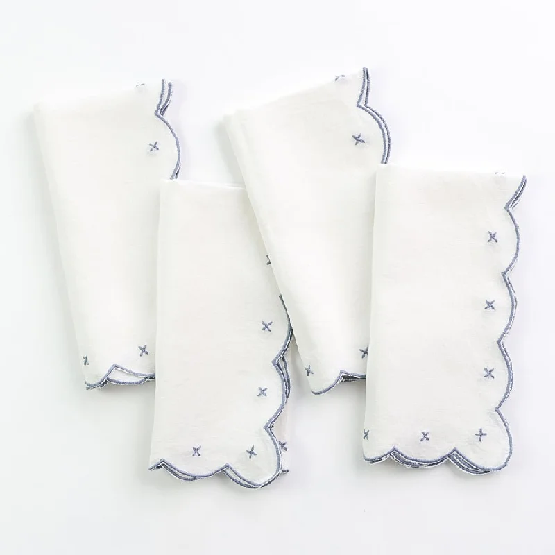 Portable plastic picnic sets-Scalloped Knot Light Blue Embroidered Linen Napkin | Set of 4