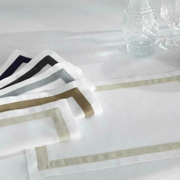 Stackable glass dessert cups-Fino Linen Napkins