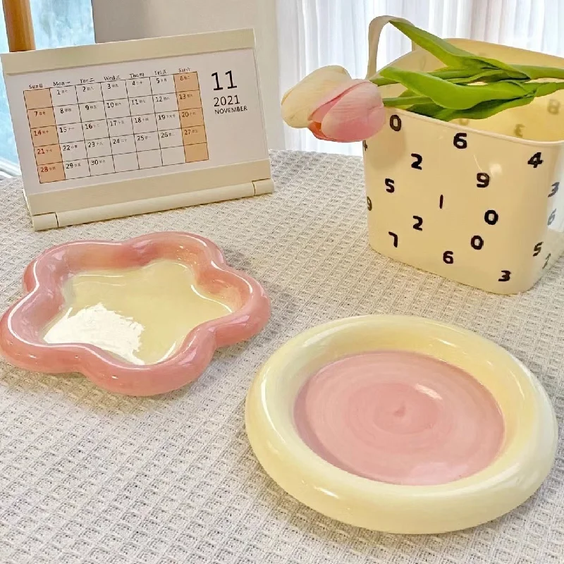 Modern porcelain salad plates-Pastel Little Flower Dish Plate