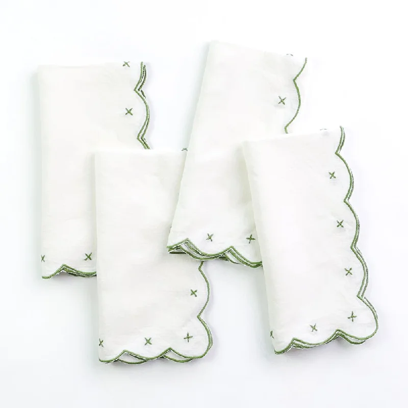 Minimalist stainless dinner sets-Scalloped Knot Green Embroidered Linen Napkin | Set of 4