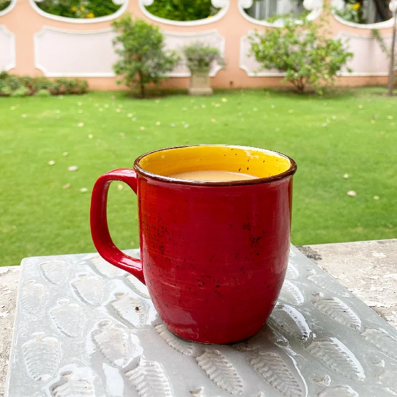 Retro striped coffee cups-Ritmo Gloria mug in red & yellow